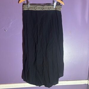 Chic Black Maxi Skirt with Geometric Waistband